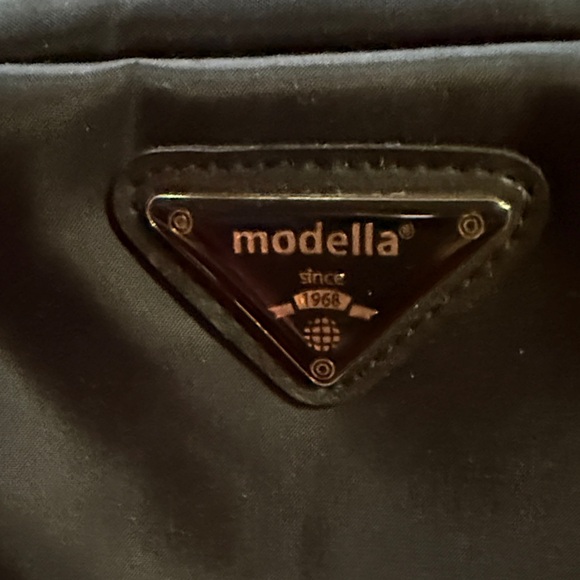Modella Black Cosmetic Bag - Picture 2 of 6